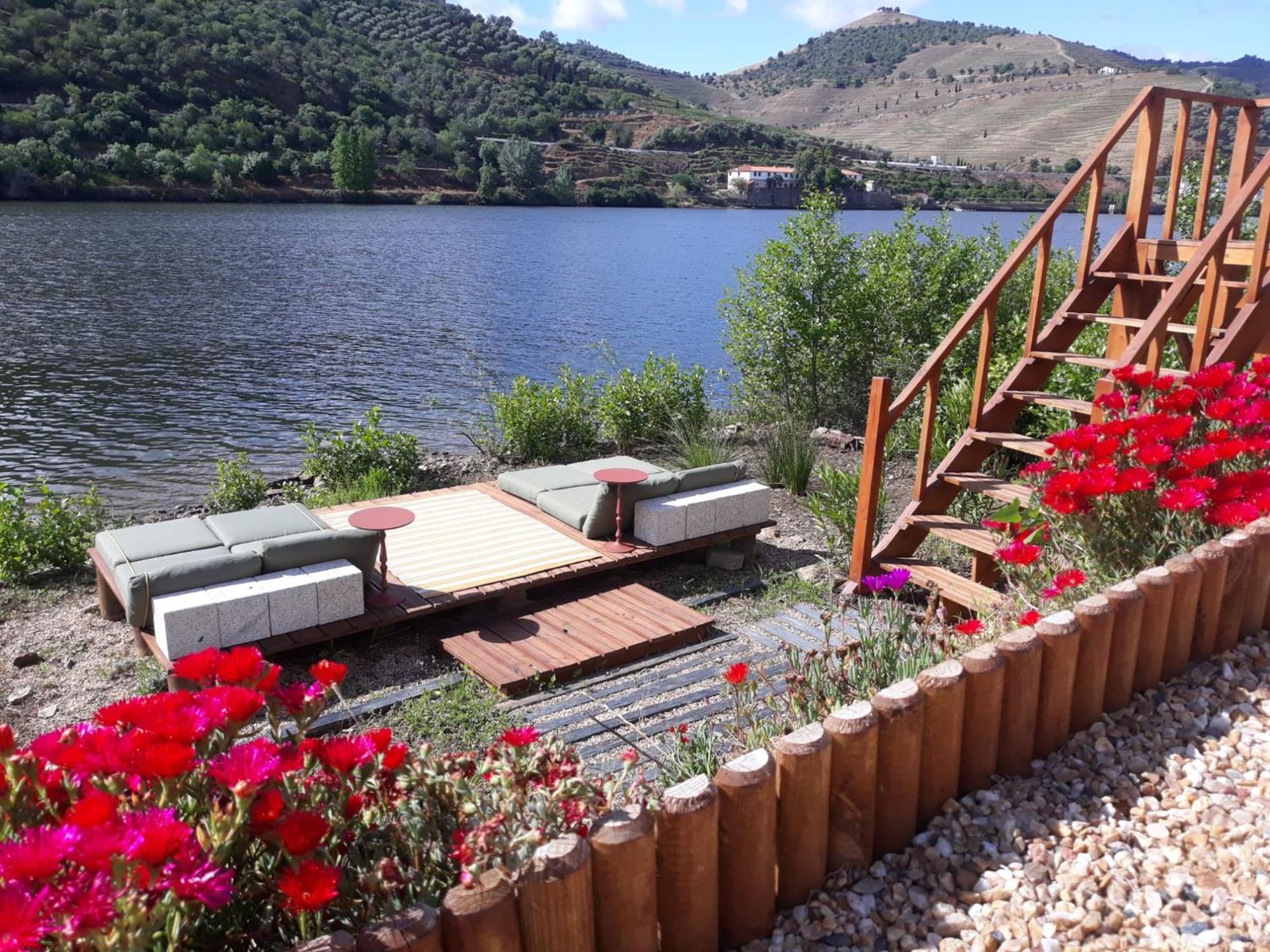 Casa Dos Vinhais - Douro Valley Coleja Luaran gambar